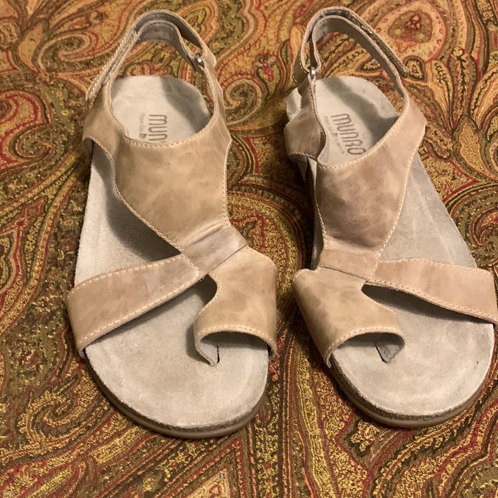 COPY - Brand new Munro Ladies Sandals